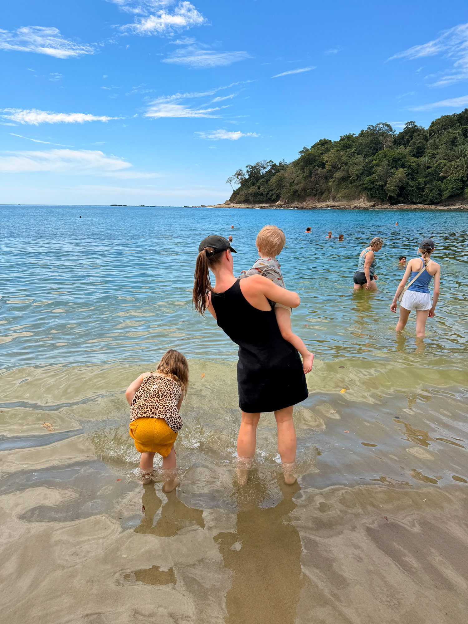 Stranden i Manuel Antonio Nationalpark Rejser til Costa Rica med børn - rejseblog om Costa Rica - C&C Travel