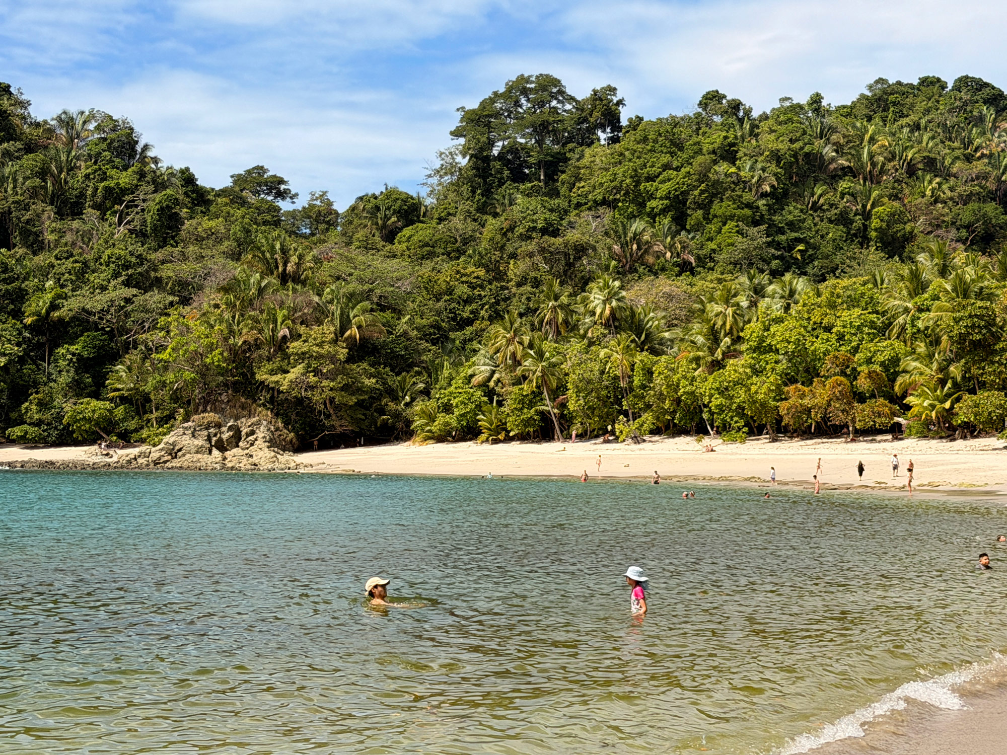 Stranden i Manuel Antonio Nationalpark Rejser til Costa Rica med børn - rejseblog om Costa Rica - C&C Travel