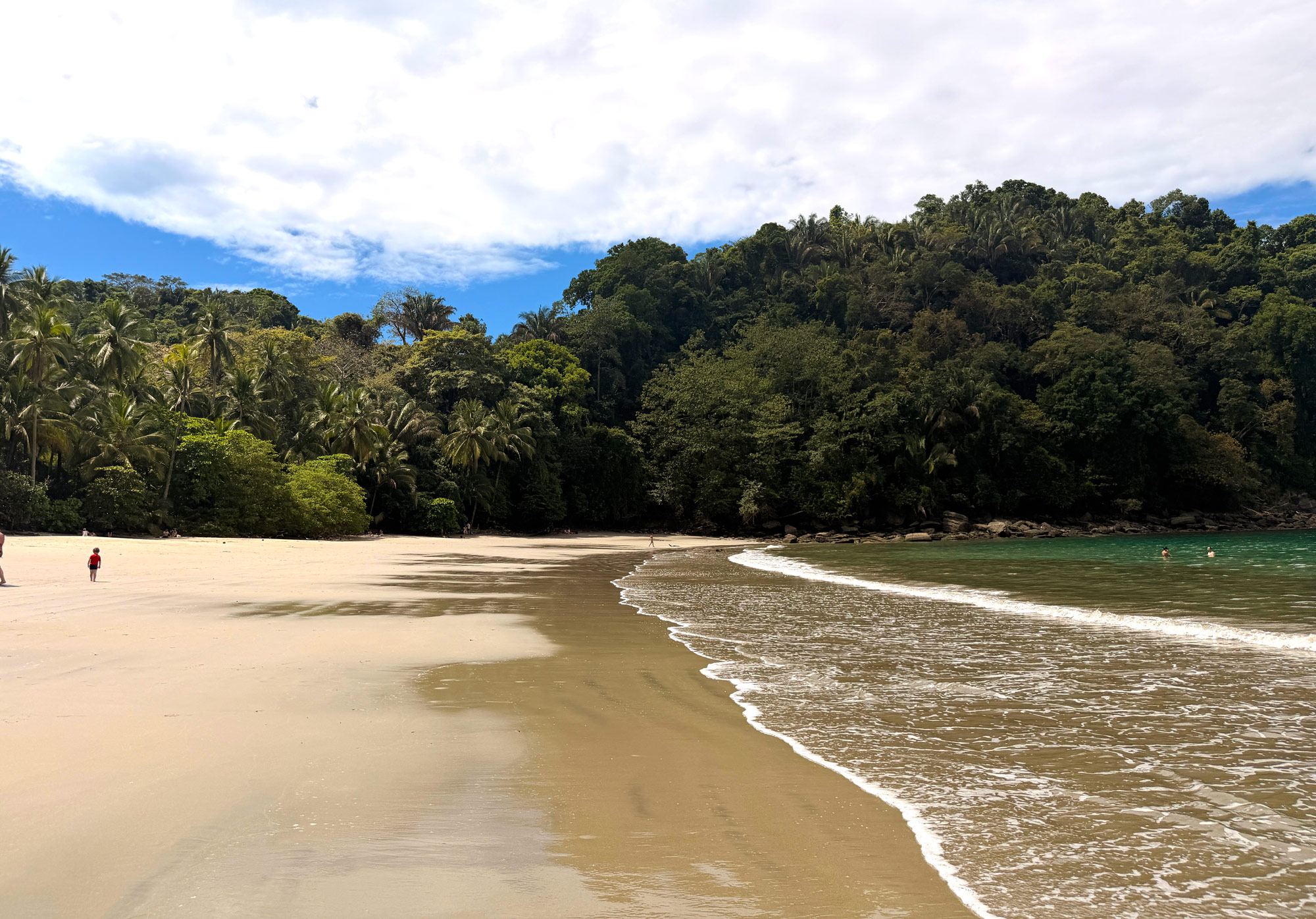 Stranden i Manuel Antonio Nationalpark Rejser til Costa Rica med børn - rejseblog om Costa Rica - C&C Travel