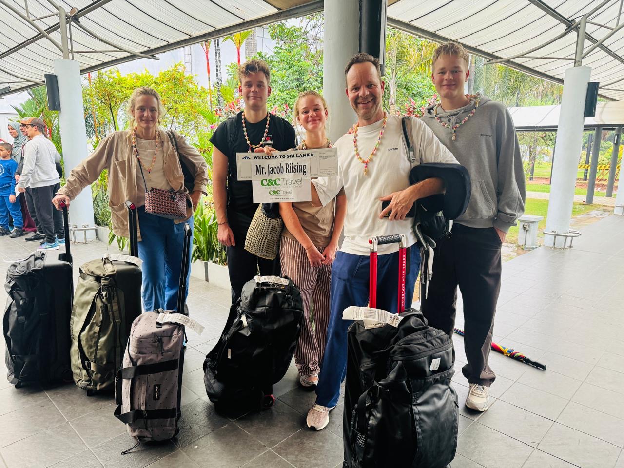 Jacob Riising og familien Rejser til Sri Lanka - Rejser med privat chauffør - rundrejse i Sri Lanka