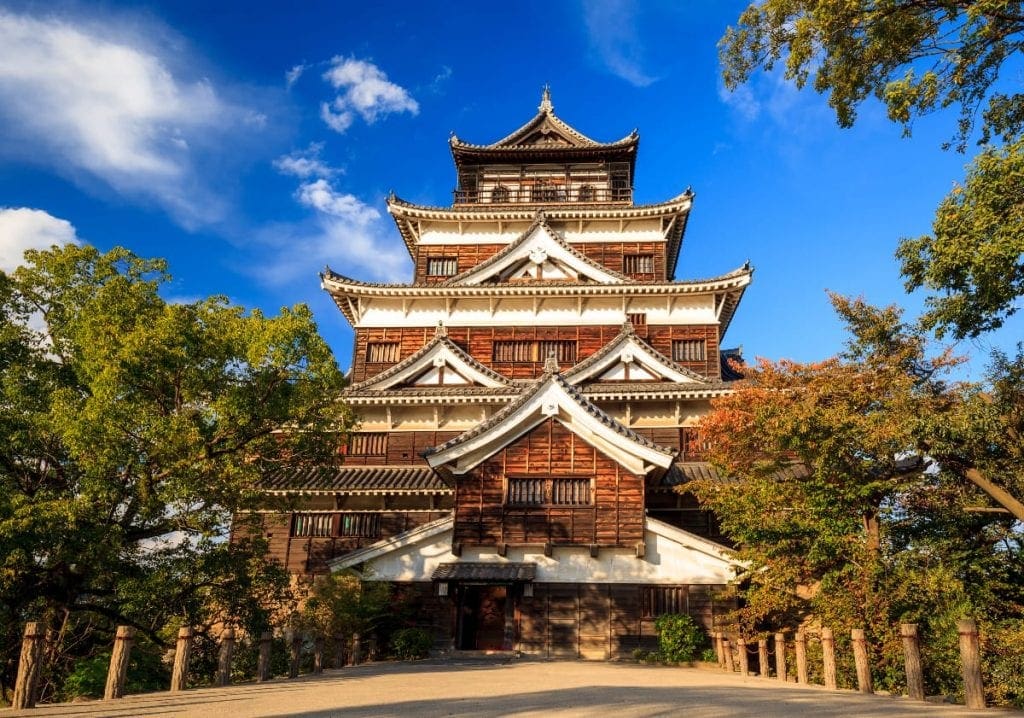 Hiroshima Castle, som blev genopbygget i 1958