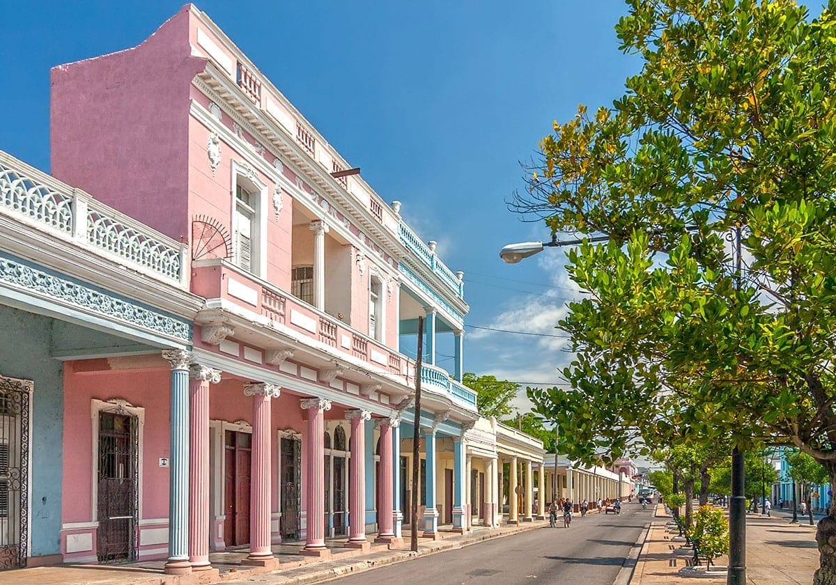 Cienfuegos har fine, pastelfarvede huse