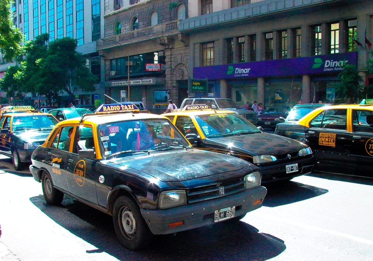 Tag en taxa rundt i byen