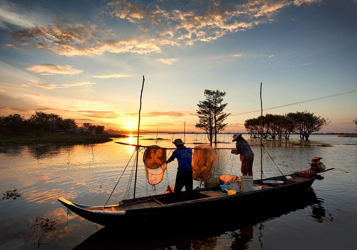 Aftenfiskeri på Mekongfloden