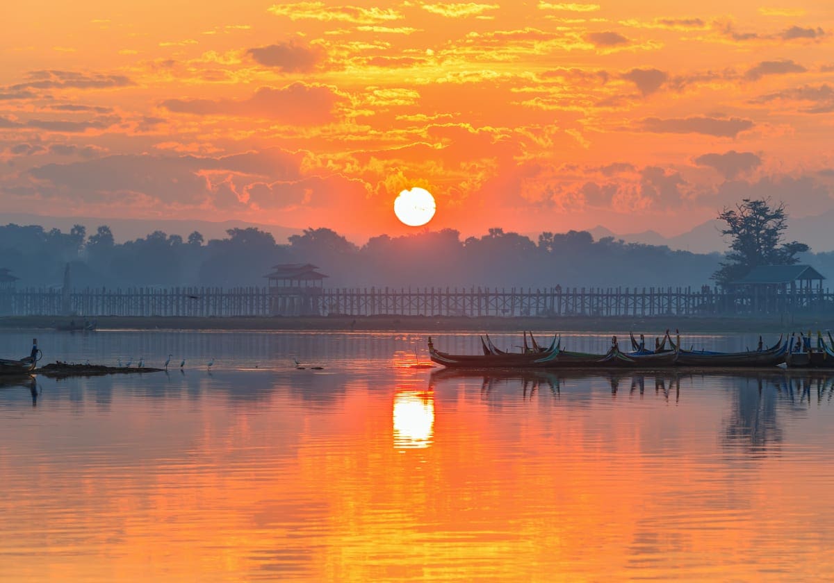 Solnedgang over Mandalay