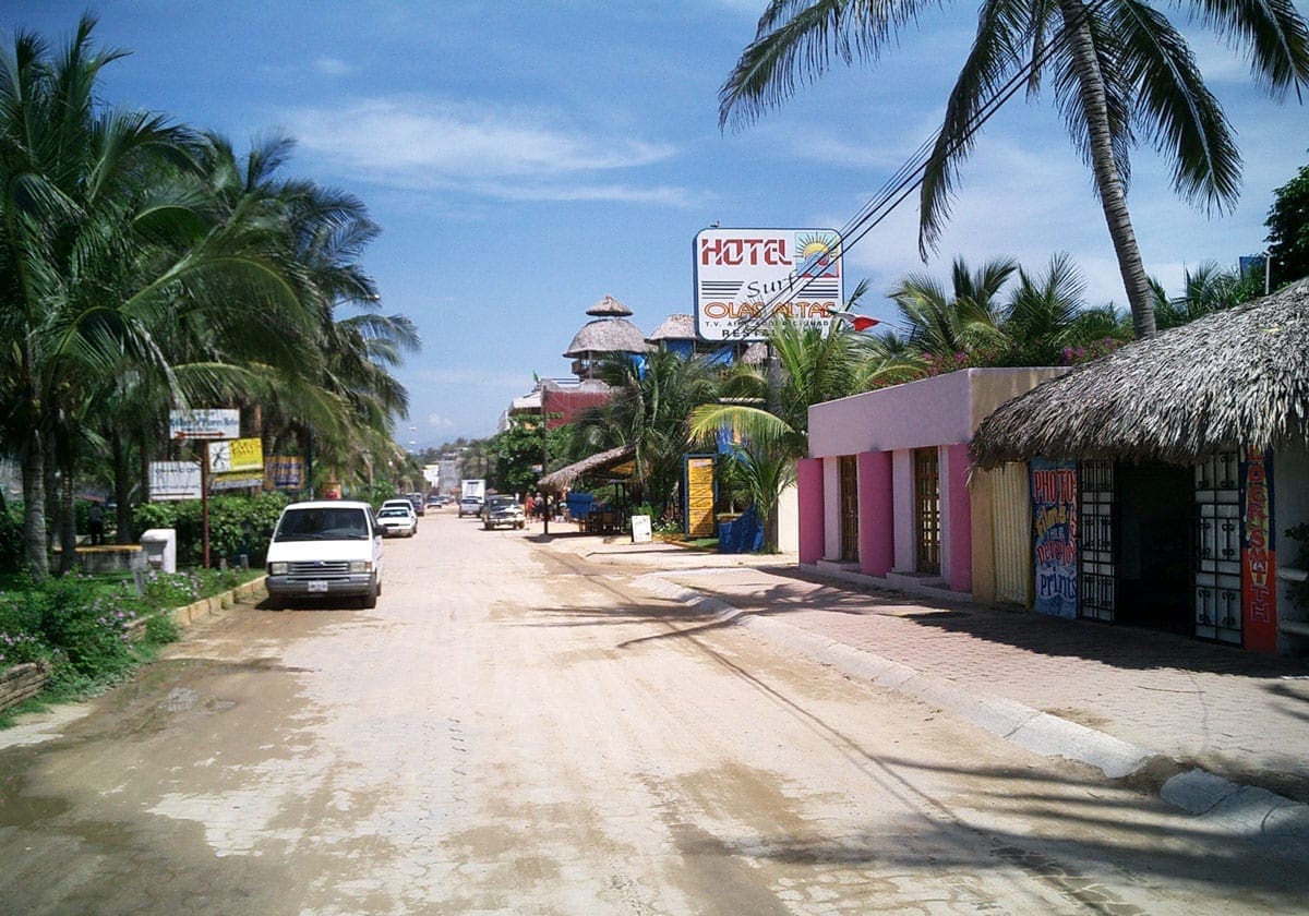 Puerto Escondido by