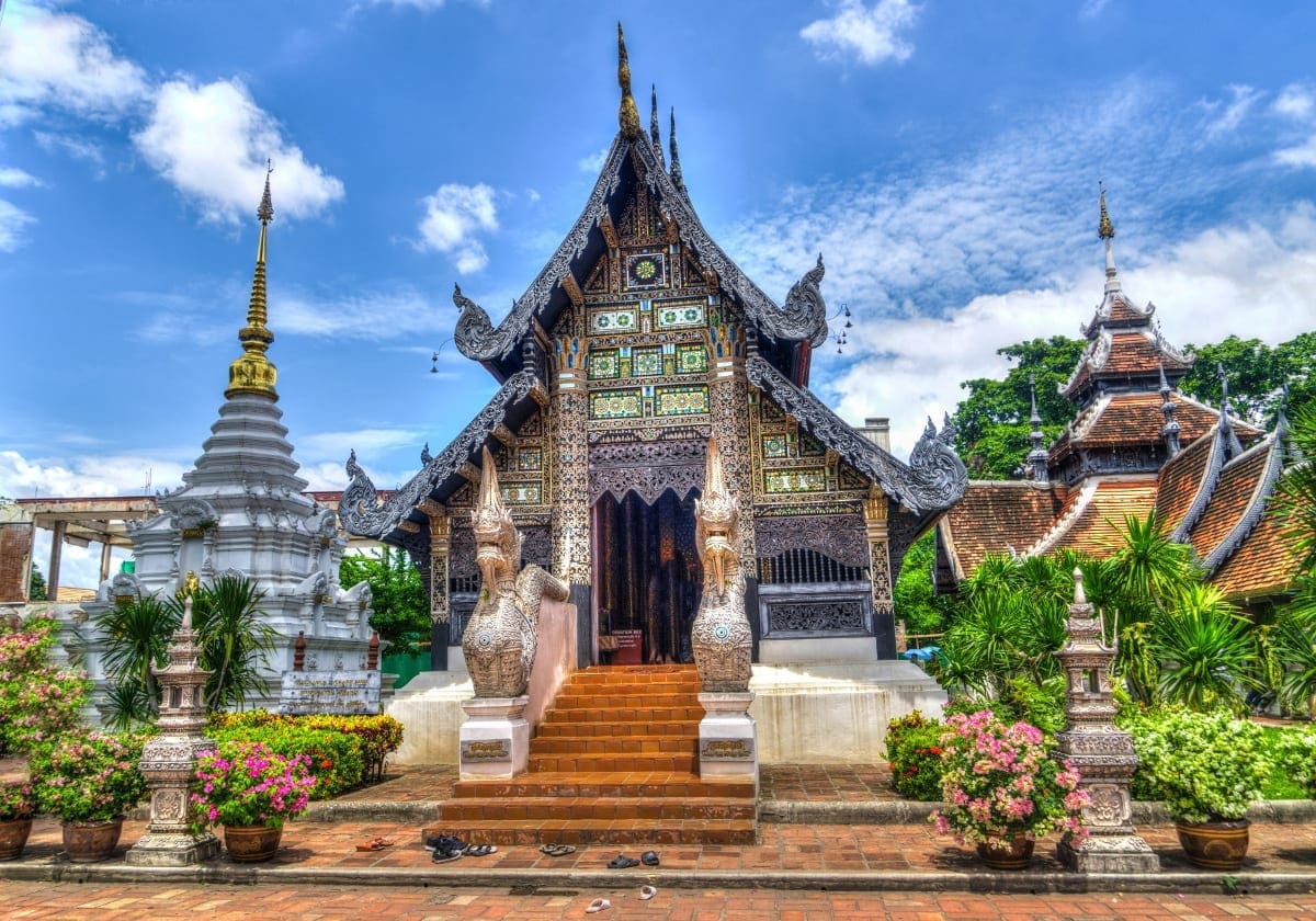 Et af de mange flotte templer i Chiang Mai