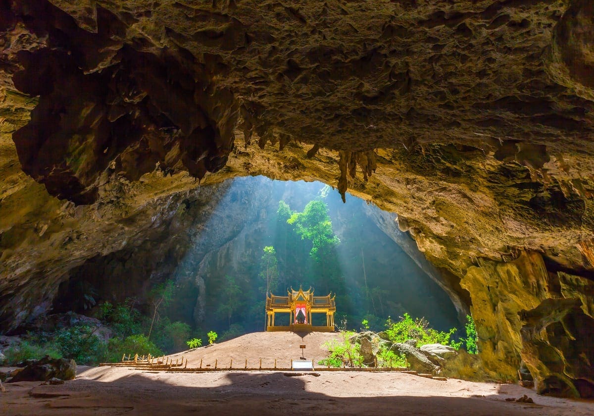 Phraya Nakhon grotten i Sam Roi Yot Nationalpark