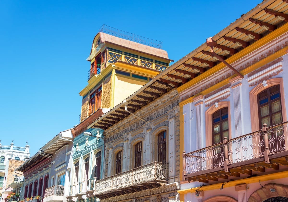 Interessant arkitektonisk bygning i Cuenca
