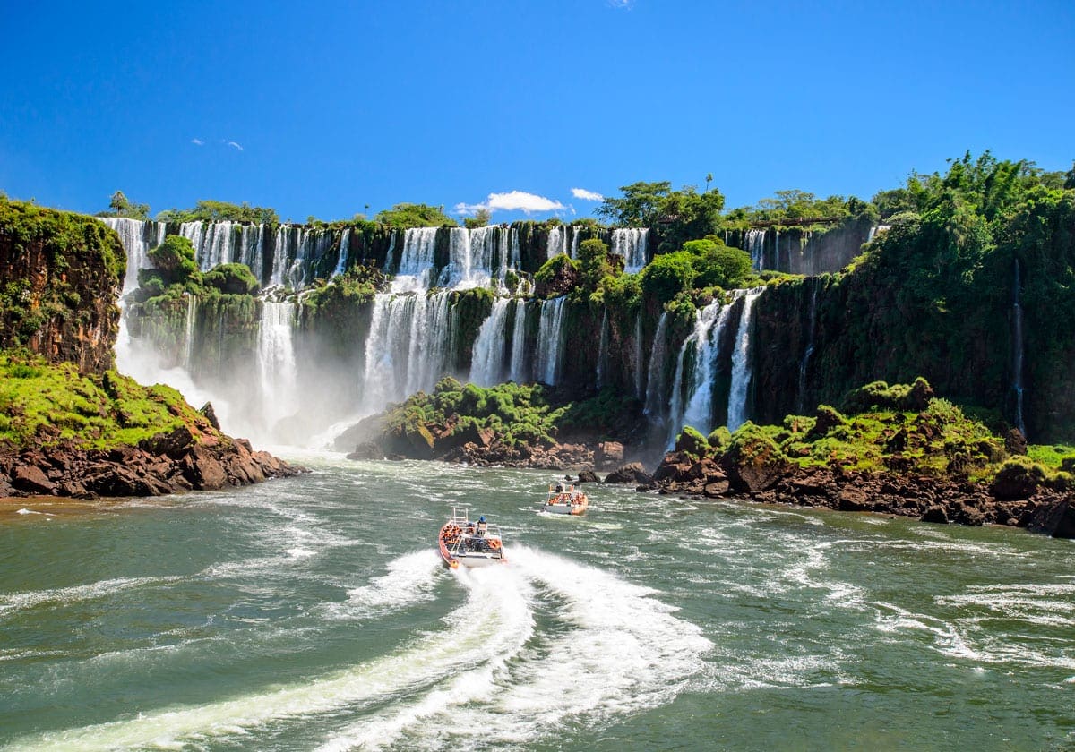 Oplev Iguazu vandfaldene fra bÃ¥d