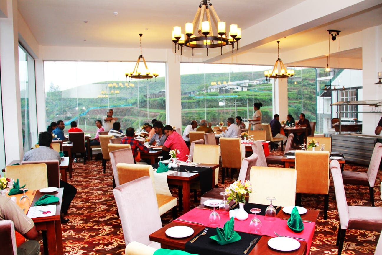 Restauranten med udsigt over landskabet