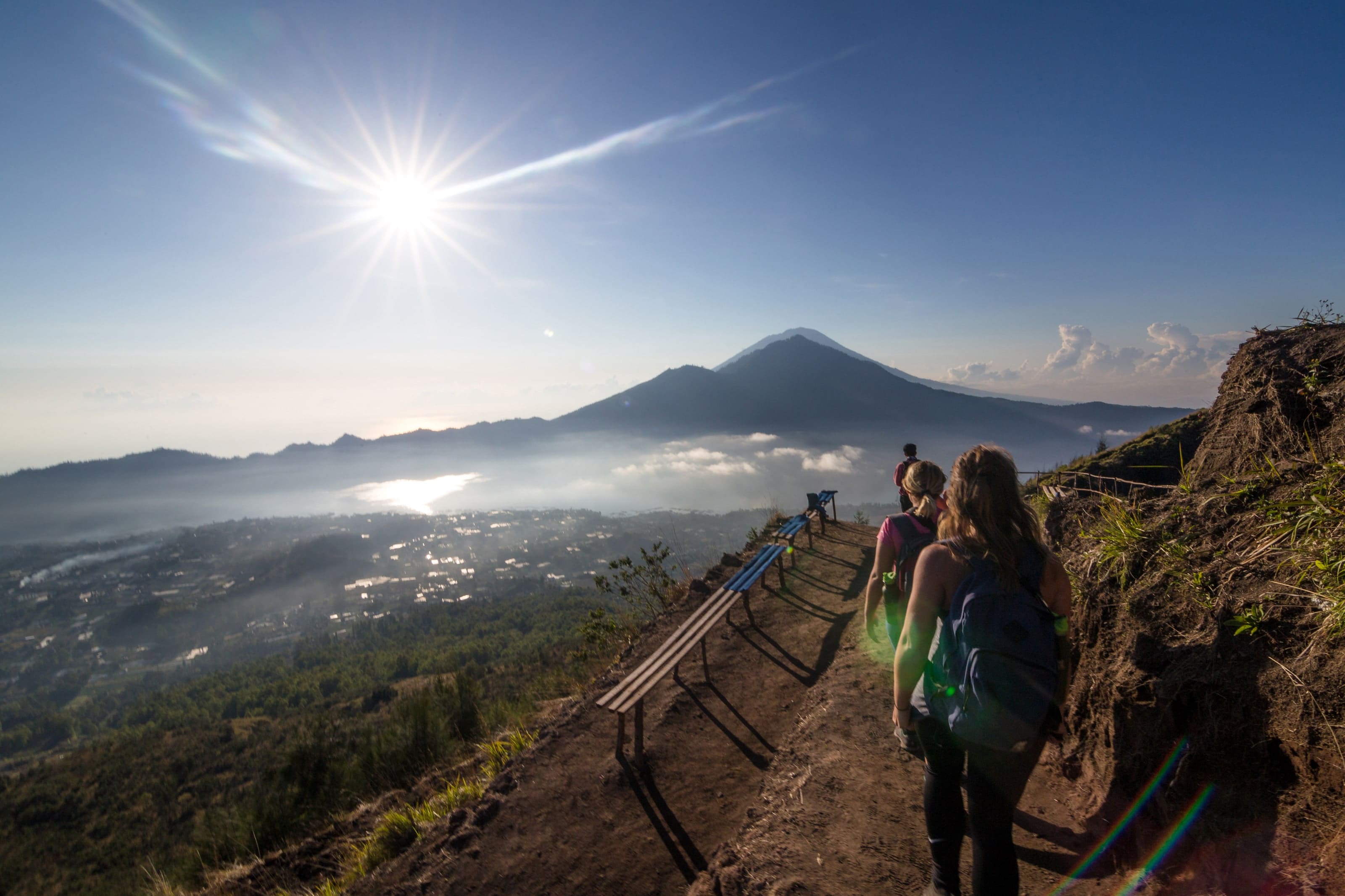 Батур бали. Гунунг-Батур. Вулкан Батур. Гунунг Батур на Бали. Восхождение на вулкан Батур.