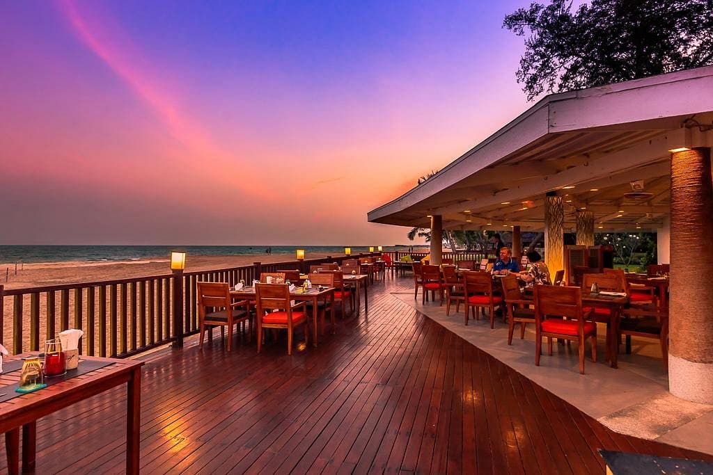 Rejser til Thailand - Regent Chaam Beach