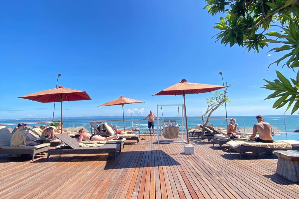 ASTON Canggu Beach Resort - Rejser til Canggu Bali