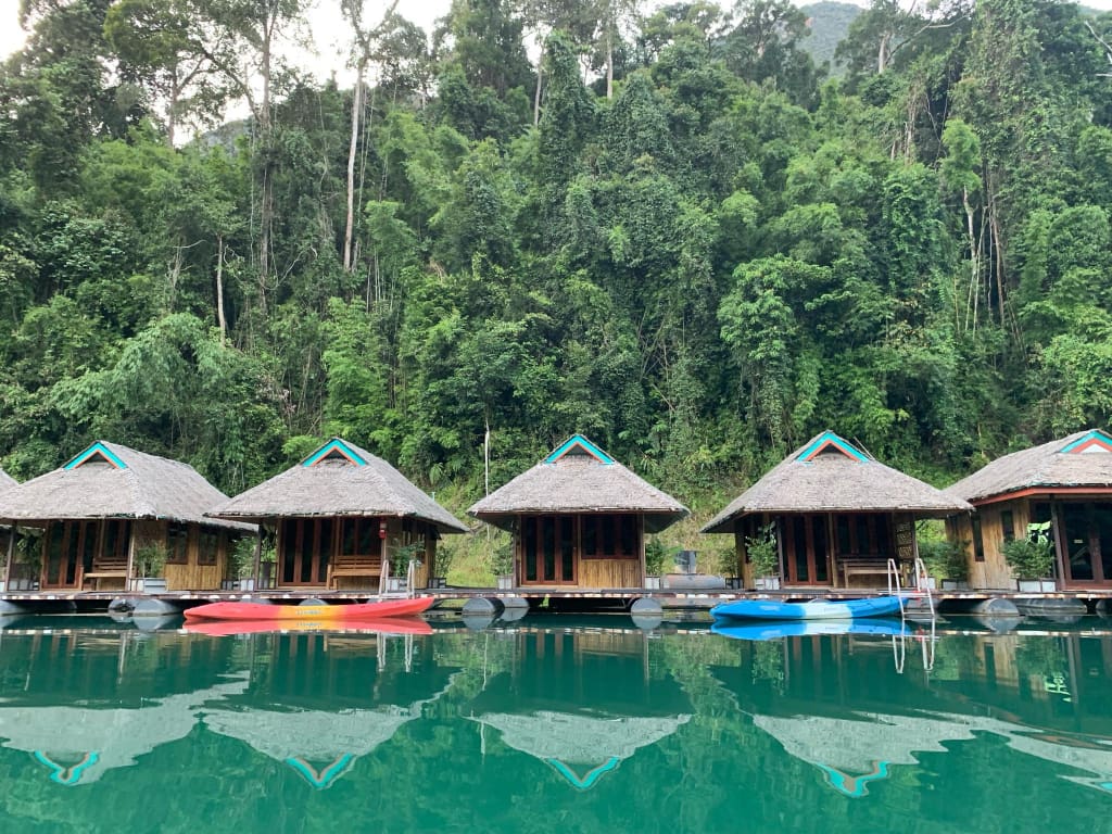 Rejser til Thailand - Khao Sok - Cheow Lan Lake Raft House