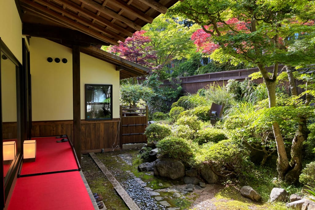 Fine haver Rejser til Japan - Rejser til Koyasan - Anderledes overnatning - Jokiin i Japan