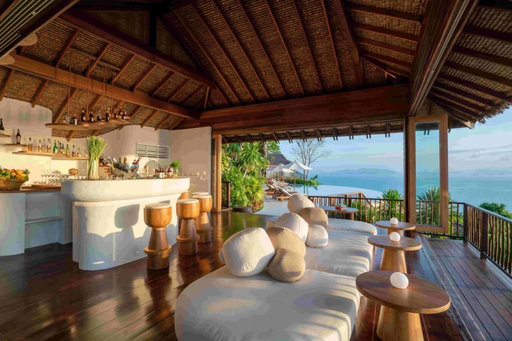 Hotellets bar Rejser til Thailand - Rejser til Koh Yao Noi - Six Senses Yao Noi