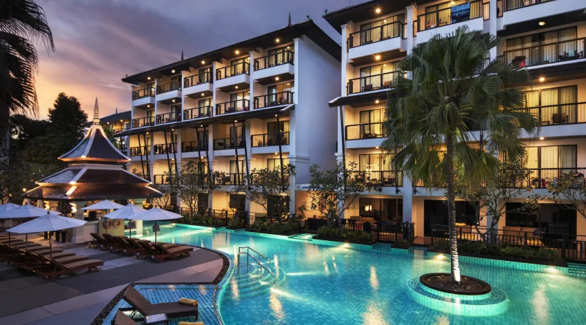 Slap af ved poolen Rejser til Thailand - Rejser til Krabi - Centara Anda Dhevi Resort & Spa