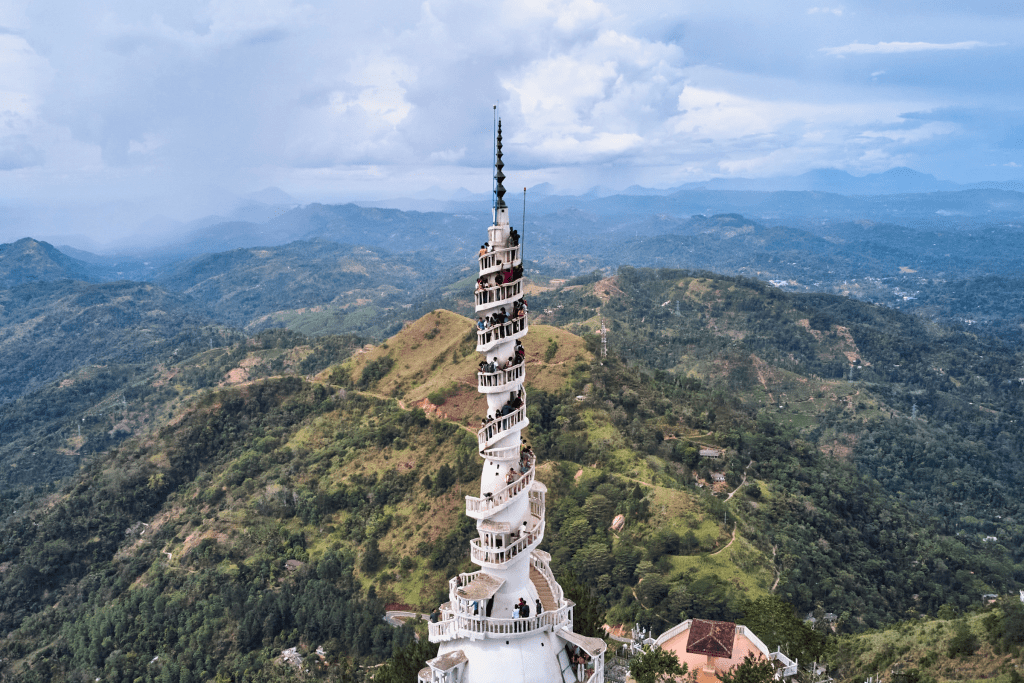 Rejser til Sri Lanka - Ambuluwawa tårnet