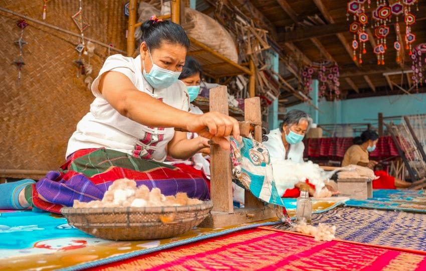 Oplevelser i Thailand - Chiang Rai - Udforsk den autentiske Akha-landsby, Hloyo