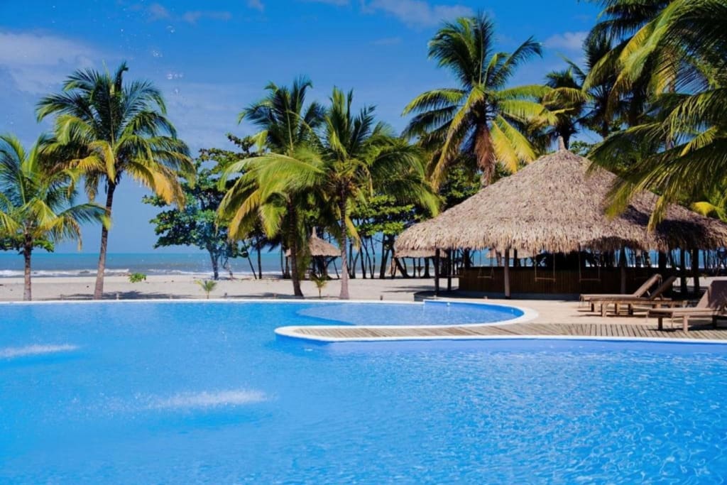 Rejser til Colombia - Rejser til Playa Koralia - Tay Beach Hotel