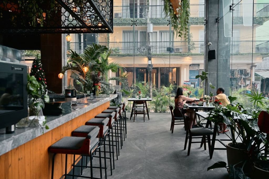 Rejser til Filippinerne - Rejser til El Nido - H Hotel