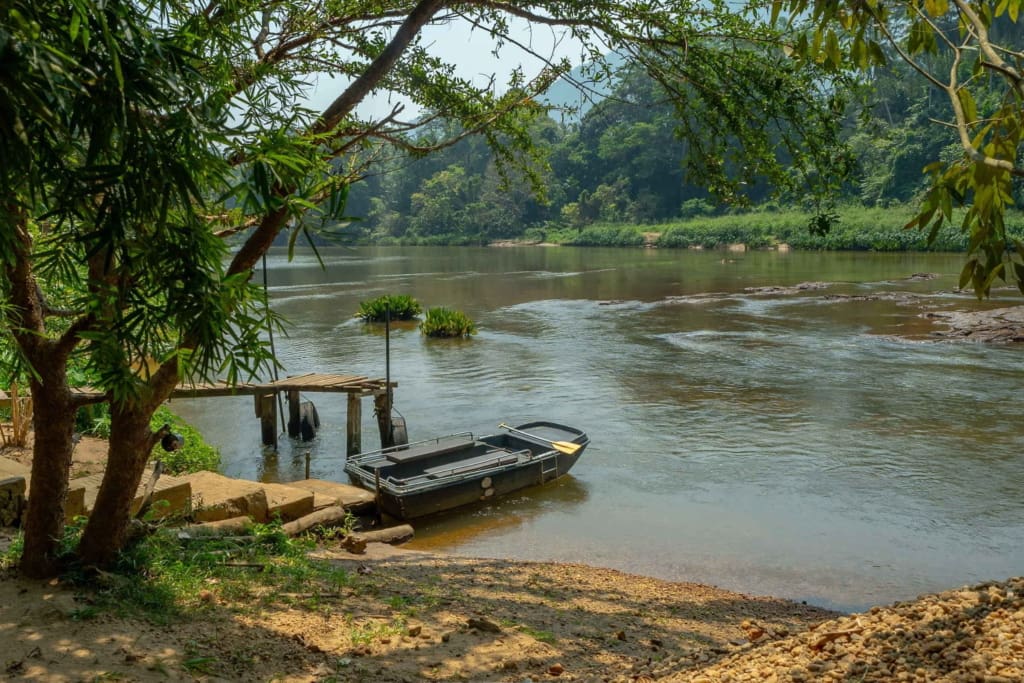 Rejser til Sri Lanka - Aramya Riverfront Boutique Resort - Kitulgala