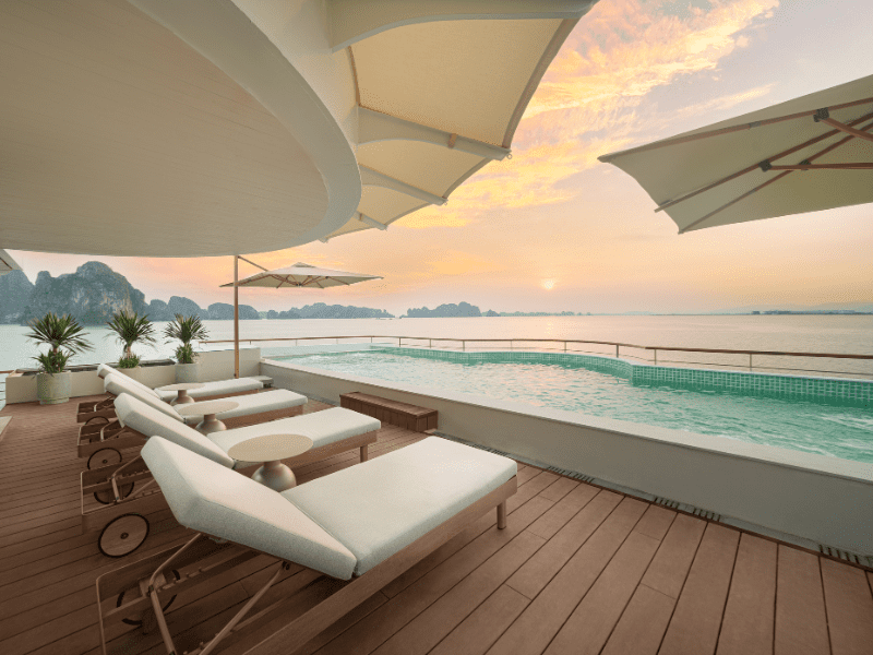 Bhaya Soul – båd i Halong Bay – Rejser til Vietnam med C&C Travel Bhaya Soul - båd i Halong Bay - Rejser til Vietnam med C&C Travel