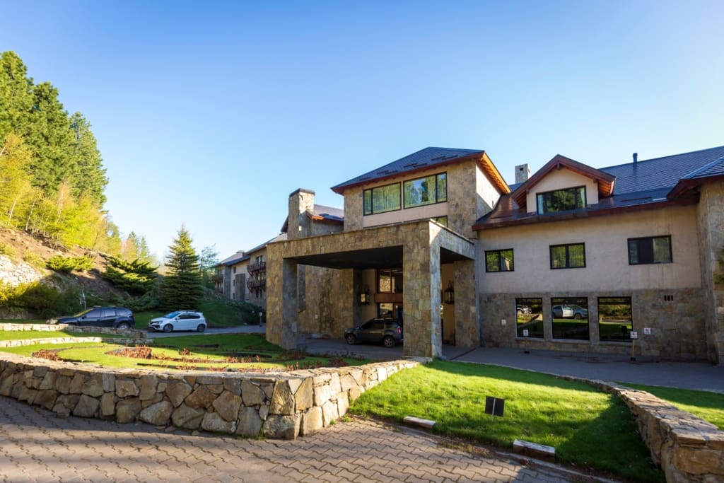 Loi Suites Chapelco Hotel - Rejser til San Martin de los Andes - Argentina med C&C Travel