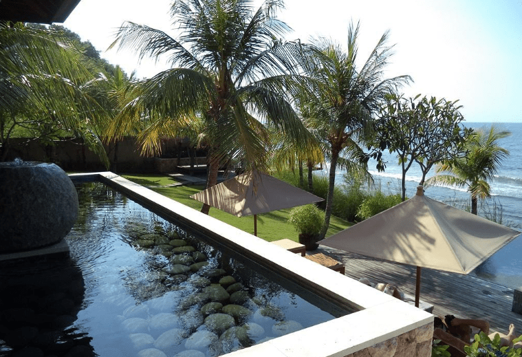 Pool med udsigt Rejser til Bali - Rejser til Amed - Villa Bukit Segara