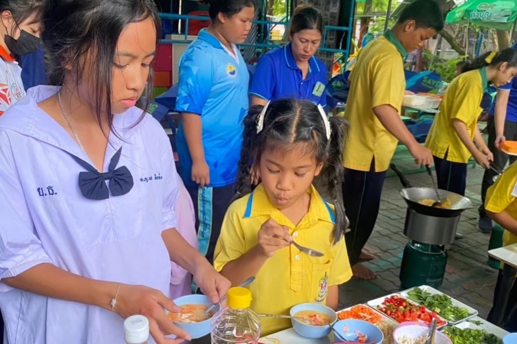 Rejser til Thailand - Rejser til bangkok - Besøg i Fordec Børnehave