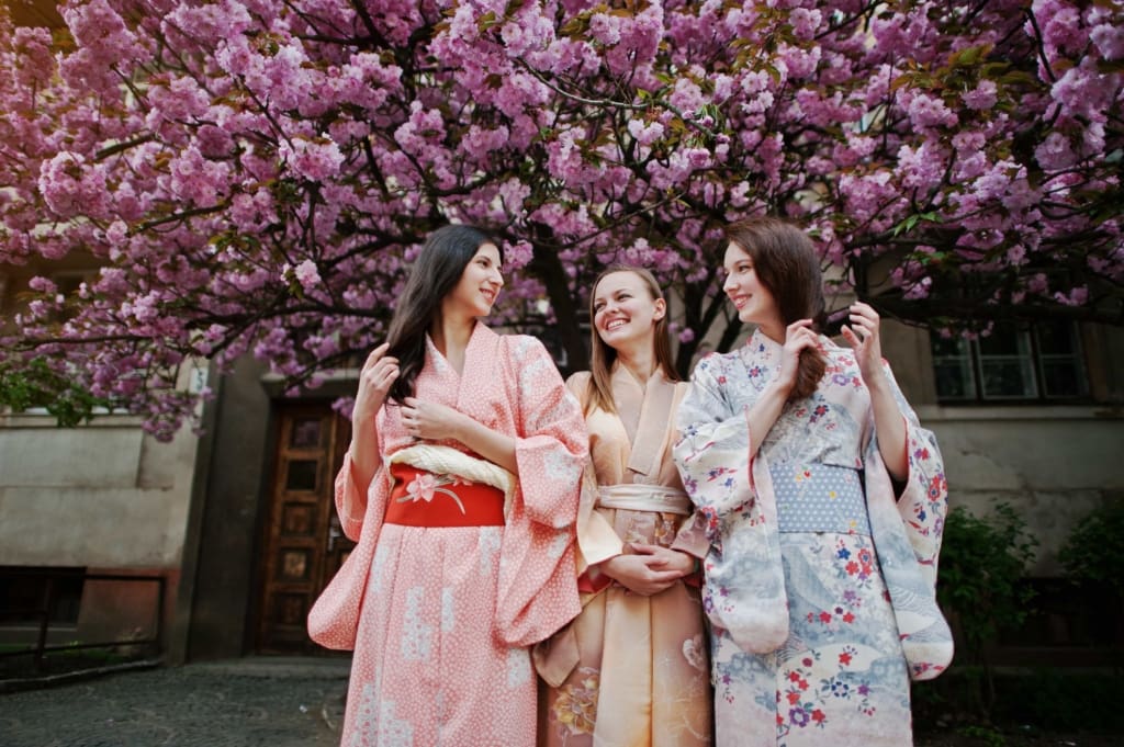 Kvinder i kimono Rejser til Japan