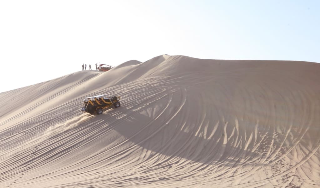 Strandbuggy i Huacachina Rejser til Peru - Rejser til Lima - Heldagstur til Paracas, Ballestas og Huacachina