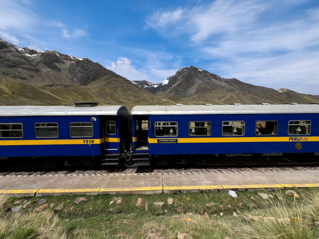 Togtur gennem Andesbjergene Rejser til Peru - Togtur mellem Cusco og Puno