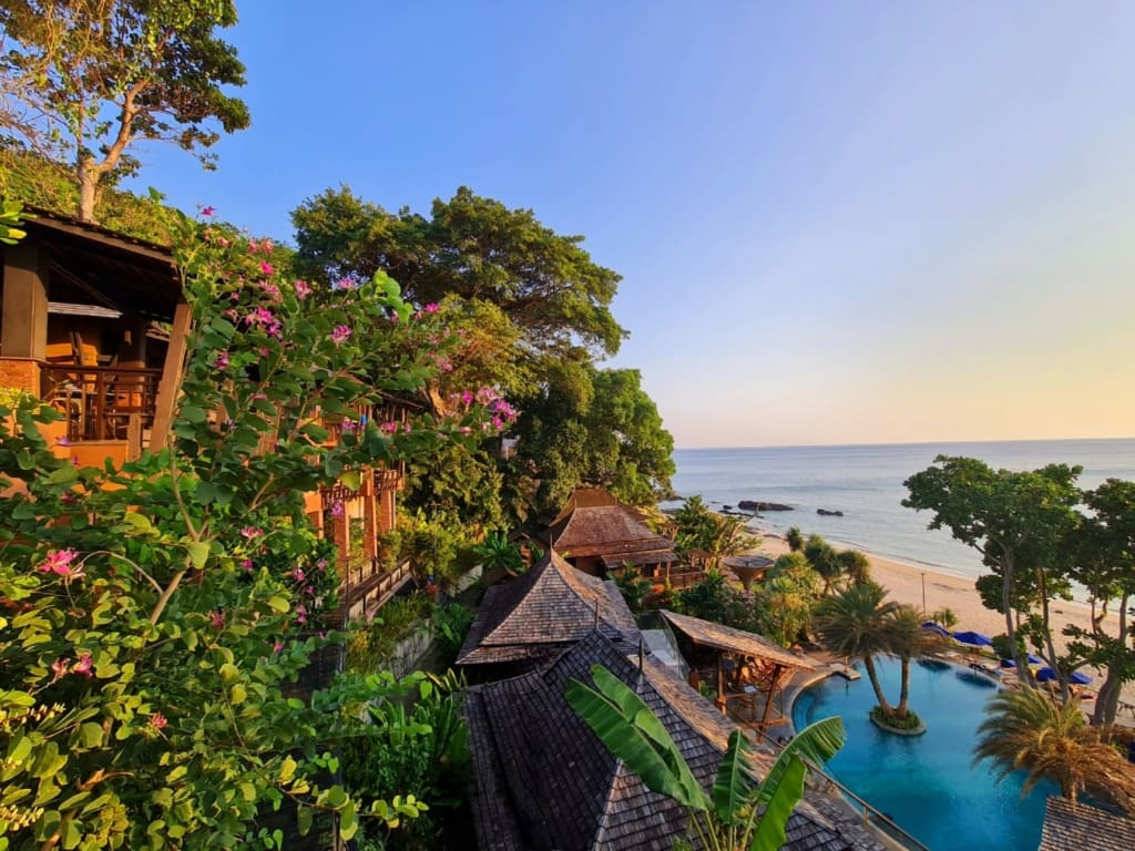 Nirvana Beach Resort & Spa - Hotel på Koh Lanta - Rejser til Thailand