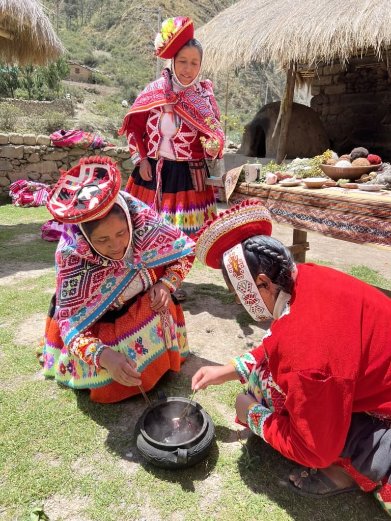 Rejser til Peru - C&C Hjælpeprogrammer - Awamaki