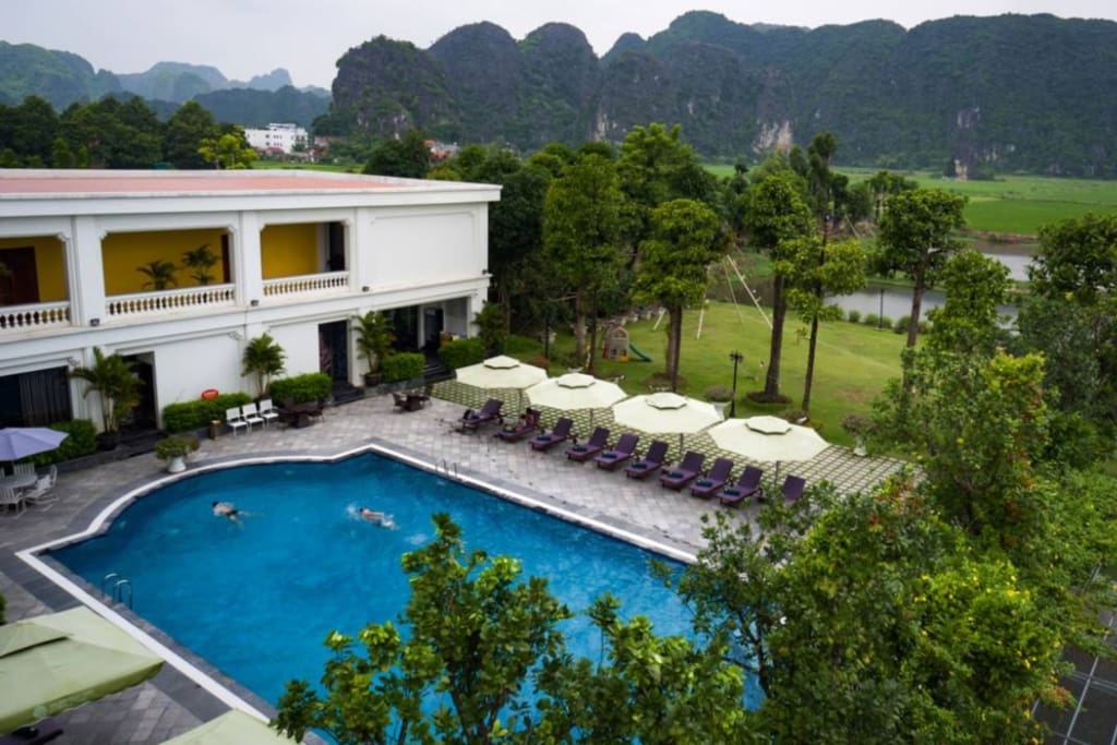 Poolområdet Rejser til Vietnam - Rejser til Ninh Binh - Ninh Binh Hidden Charm Hotel & Resort